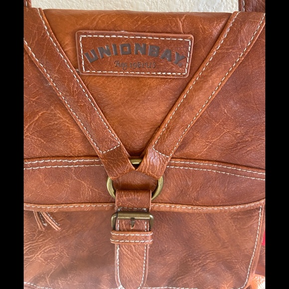❌SOLD❌Unionbay Women Brown Crossbody Bag - Picture 2 of 7